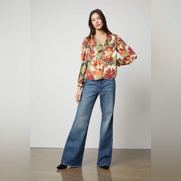 Velvet by Graham &  Spencer Isra Satin Printed Blouse - Picture 12 of 12